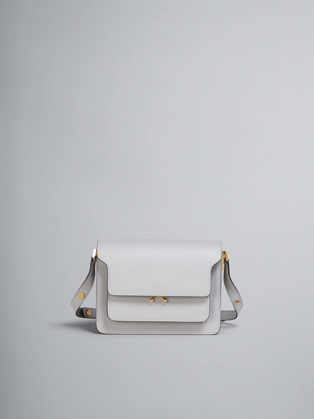 s-l1600 (3) MARNI TRUNK SAFFIANO SHOULDER BAG GREY - Image 1